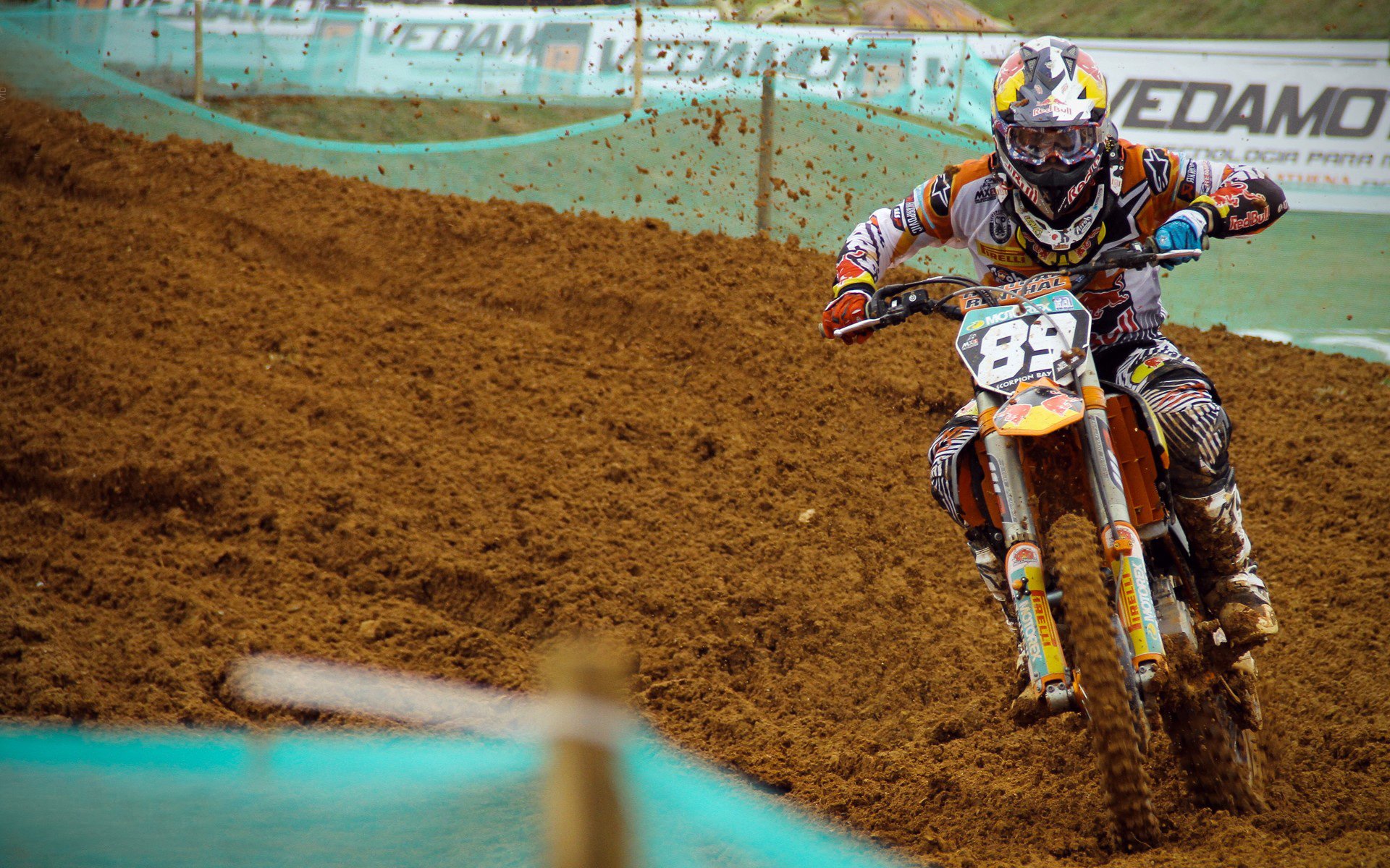 体育产业品牌竞争加剧，体育品牌市场